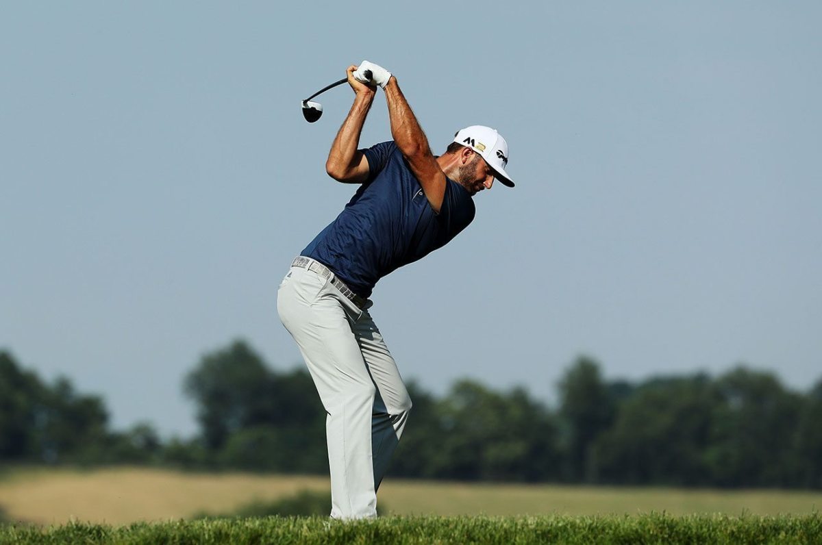 OAKMONT, PA - JUNE 19: Dustin Johnson of the United States plays his shot from the tenth tee during the final round of the U.S. Open at Oakmont Country Club on June 19, 2016 in Oakmont, Pennsylvania. (Photo by David Cannon/Getty Images)