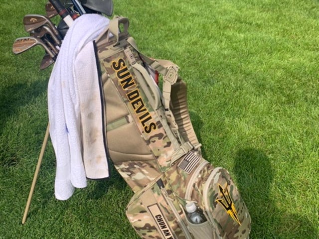 Chun An Yu golf bag