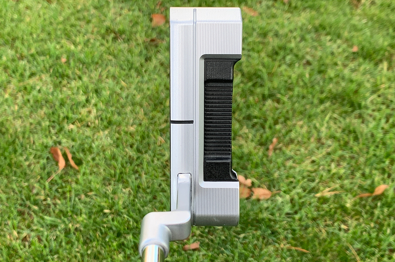 Cobra King Supersport-35 putter