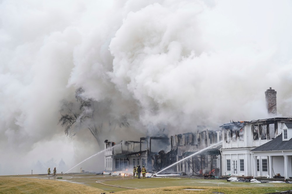 Oakland Hills Country Club fire