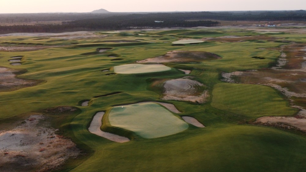 Sand Valley Lido during grow-in