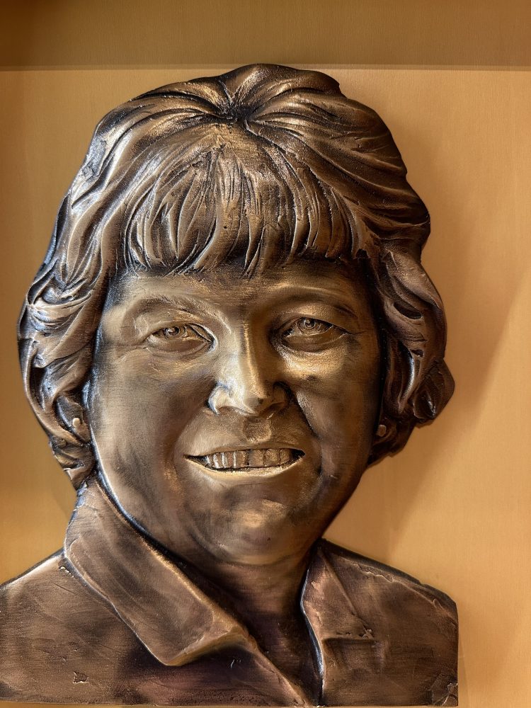 Laura Davies