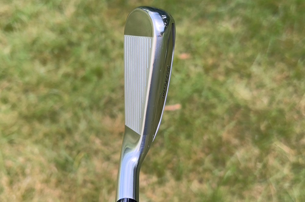Titleist U•505 (2023)