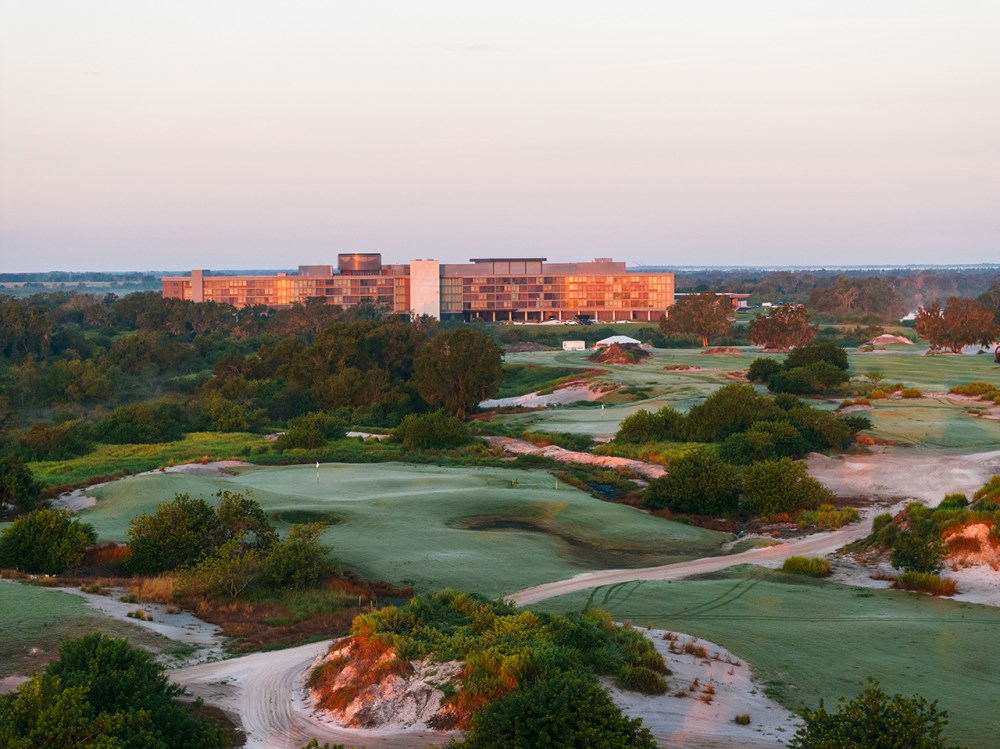 Streamsong Chain