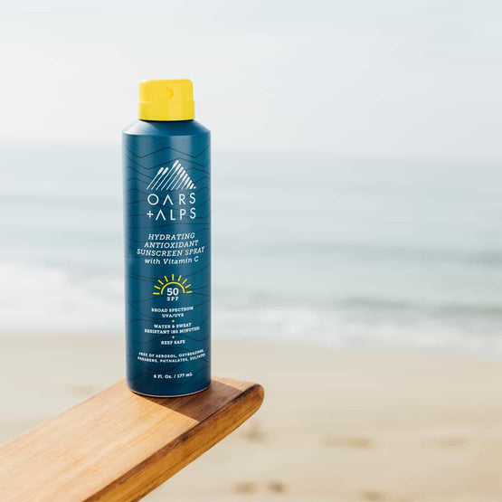 Hydrating Antioxidant SPF 50 Spray (Oars + Alps)