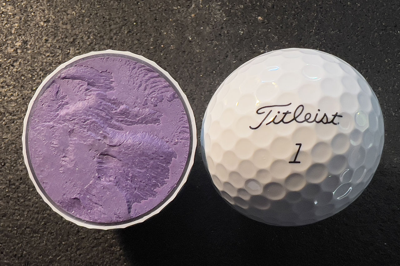 Titleist AVX 2024