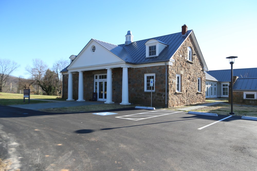 Dean Family Golf Performance Center